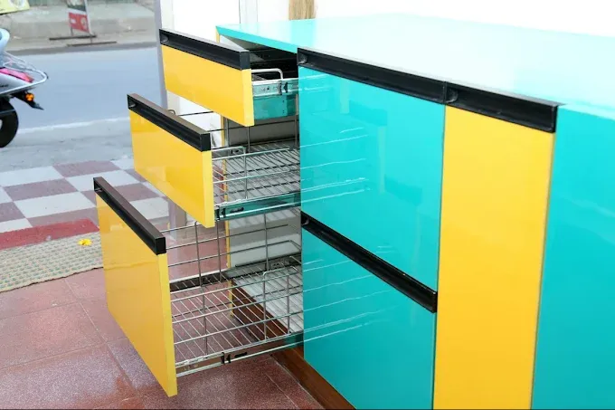 Modern Modular Kitchen