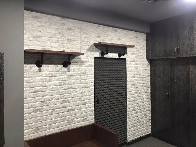 Commercial Showroom and Workspace