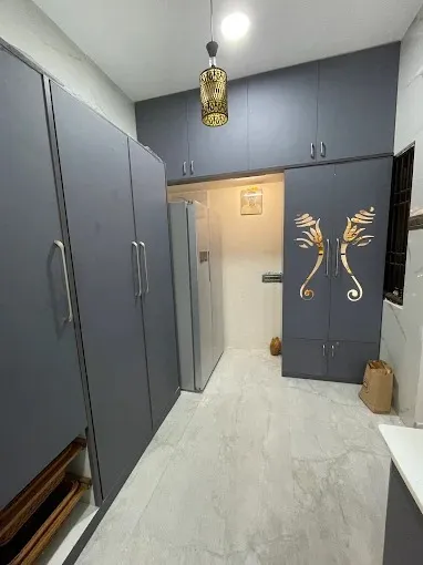 Wardrobe Unit